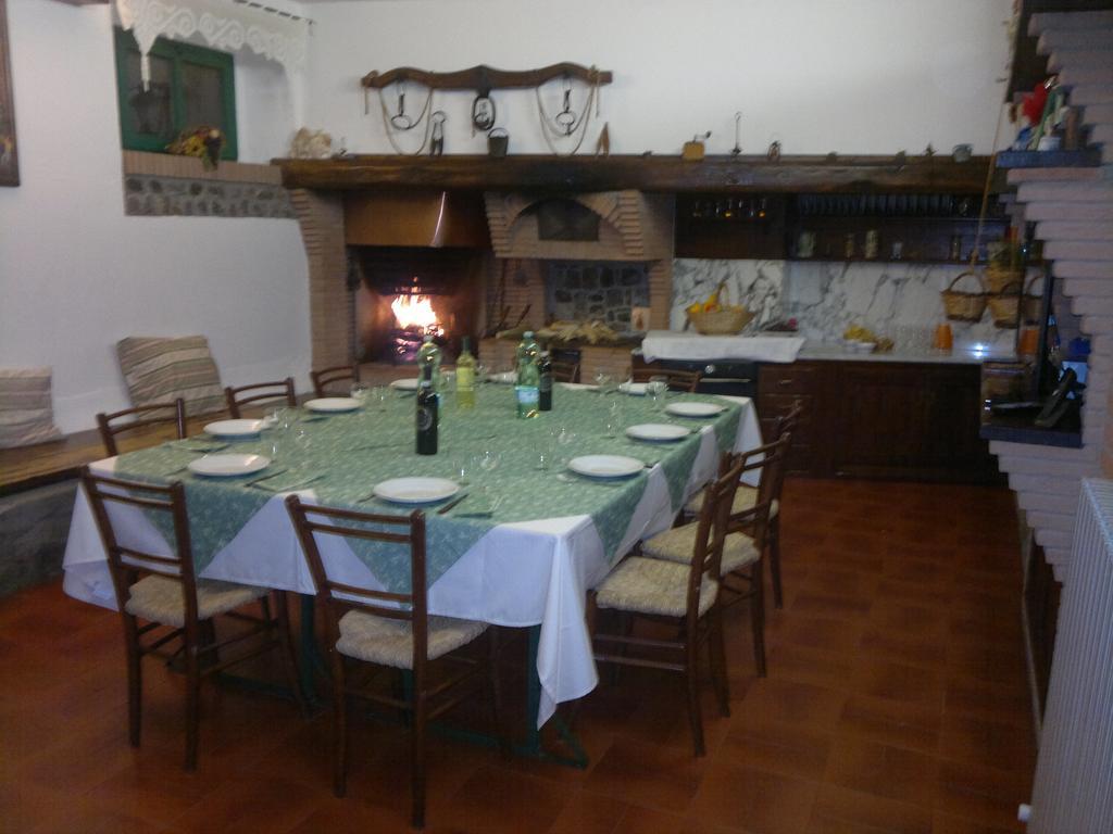Agriturismo Il Selvello Le Versegge Exterior foto